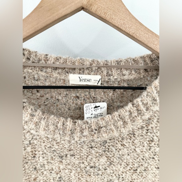 NWT Yerse Long Sleeve Wool/Mohair Blend Sweater Size Large - Picture 4 of 5